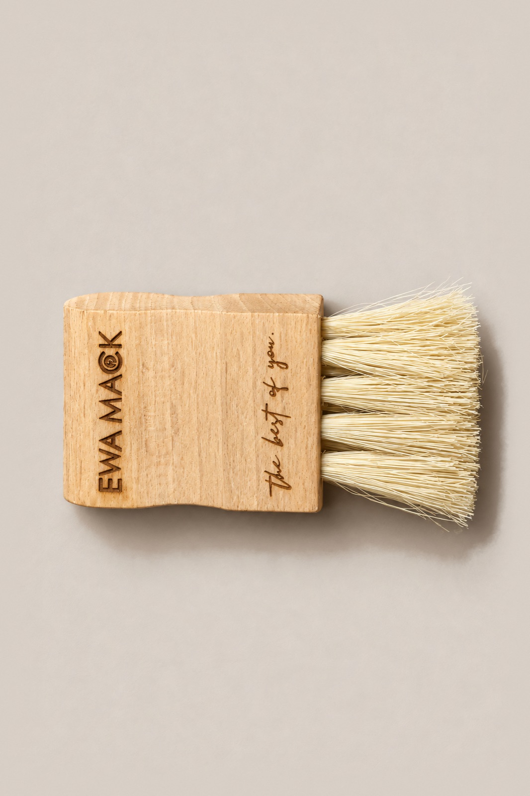 FAN BRUSH spazzola viso a ventaglio, linea Lifestyle EWA MACK